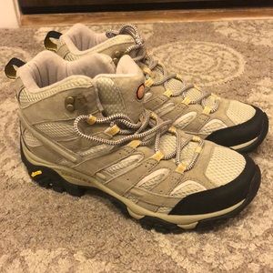 Women’s Merrell Hiking Boots